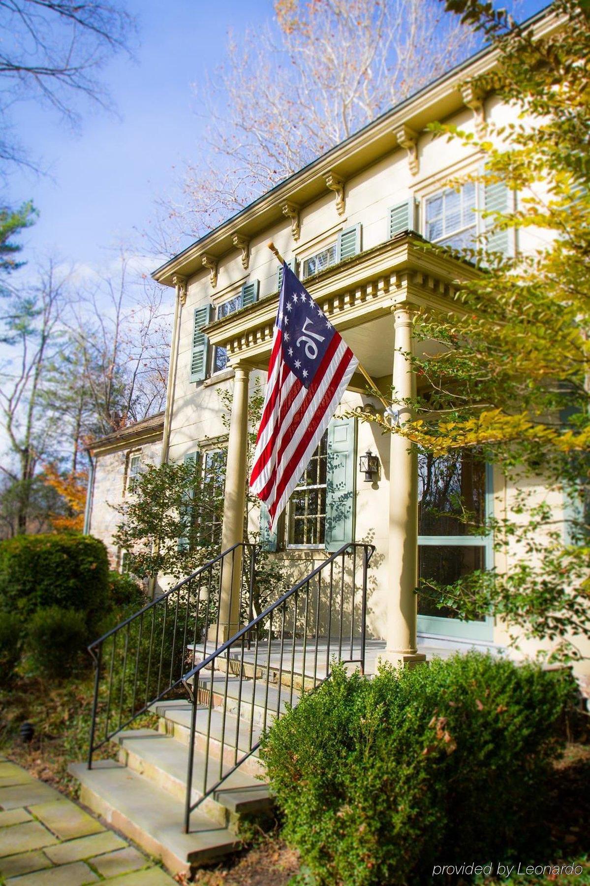 Inn At Glencairn Princeton Exterior photo